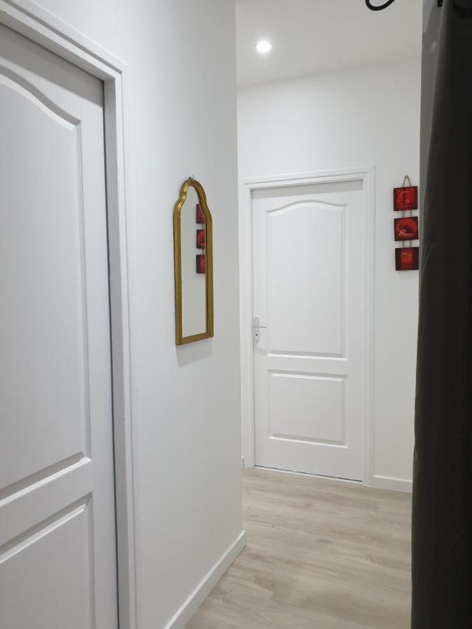 Appartement Hyper-Centre Epernay Avec Sauna Et Parking Prive Exterior foto