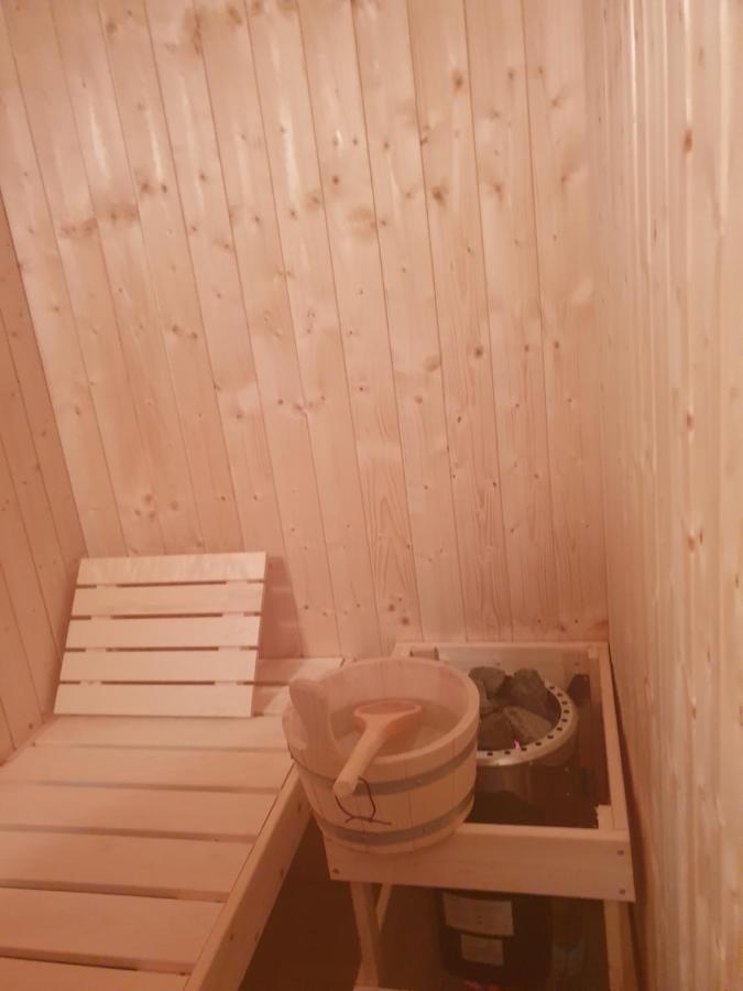 Appartement Hyper-Centre Epernay Avec Sauna Et Parking Prive Exterior foto